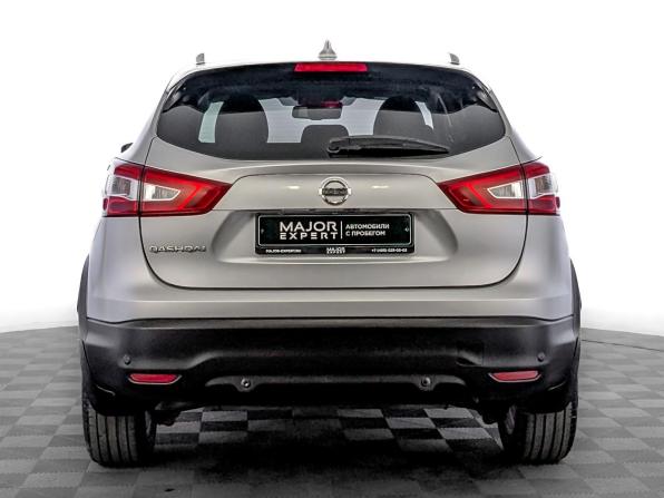 Nissan Qashqai II с пробегом 2018 года, цена 1 800 000 рублей, 82500 км, внедорожник, Автокод Объявления