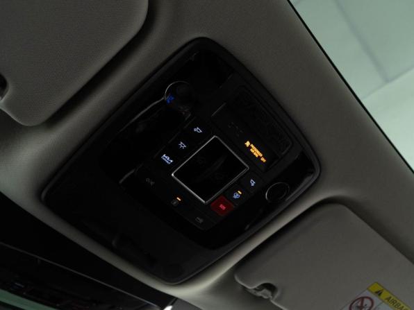 Kia Carnival IV Рестайлинг с пробегом 2025 года, цена 7 195 055 рублей, 8947 км, минивэн, Автокод Объявления