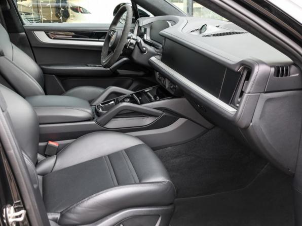 Porsche Cayenne III Рестайлинг с пробегом 2024 года, цена 13 898 000 рублей, 34331 км, внедорожник, Автокод Объявления