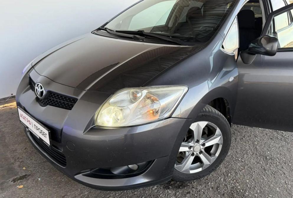 Toyota Auris I Киров  - изображение 25