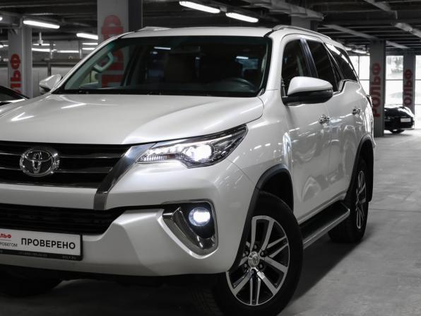 Toyota Fortuner II с пробегом 2018 года, цена 3 949 000 рублей, 115733 км, внедорожник, Автокод Объявления
