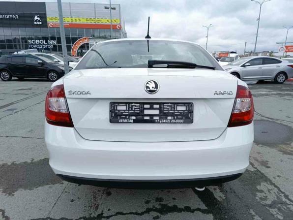 Skoda Rapid I Рестайлинг с пробегом 2017 года, цена 1 099 995 рублей, 97470 км, лифтбек, Автокод Объявления