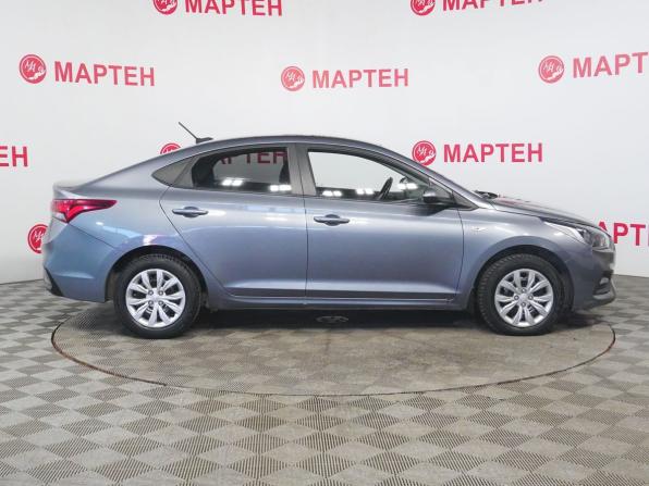 Hyundai Solaris II с пробегом 2019 года, цена 1 350 000 рублей, 122303 км, седан, Автокод Объявления