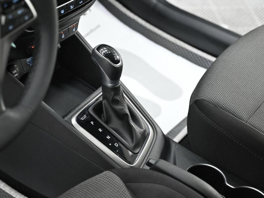 Hyundai Solaris II Москва  - изображение 12