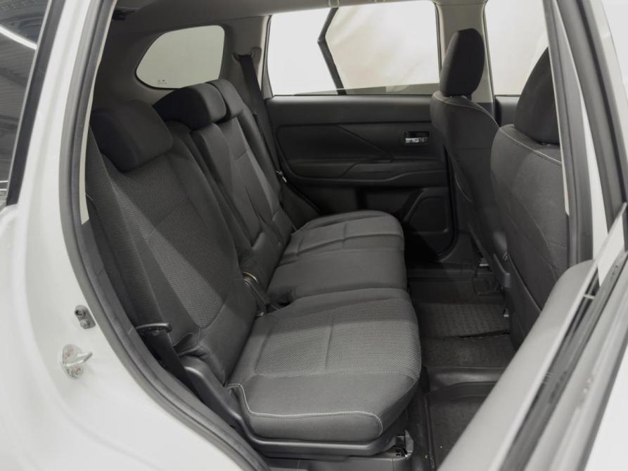 Mitsubishi Outlander III Рестайлинг 3 Ростов-на-Дону  - изображение 7