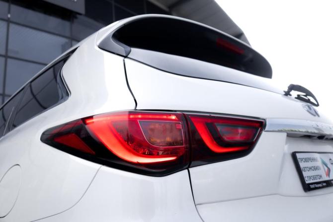 Infiniti QX60 I Рестайлинг с пробегом 2018 года, цена 2 249 000 рублей, 136000 км, внедорожник, Автокод Объявления