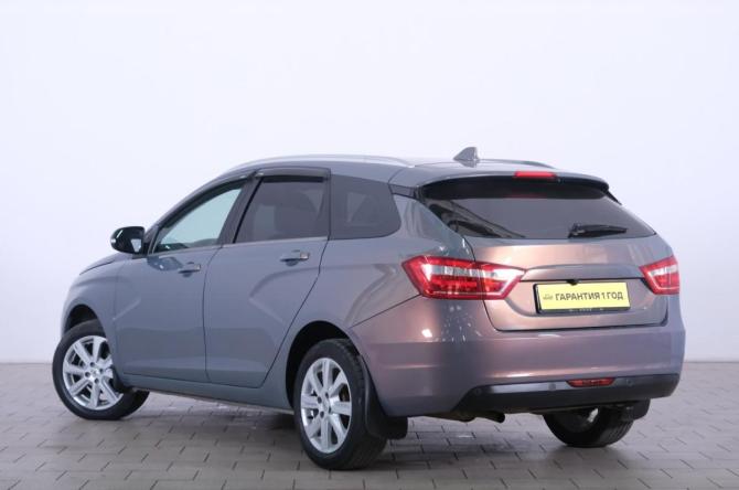 Lada (ВАЗ) Vesta I с пробегом 2021 года, цена 1 299 000 рублей, 59360 км, универсал, Автокод Объявления