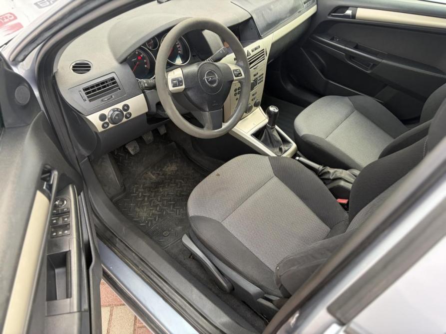 Opel Astra H Рестайлинг Санкт-Петербург  - изображение 11
