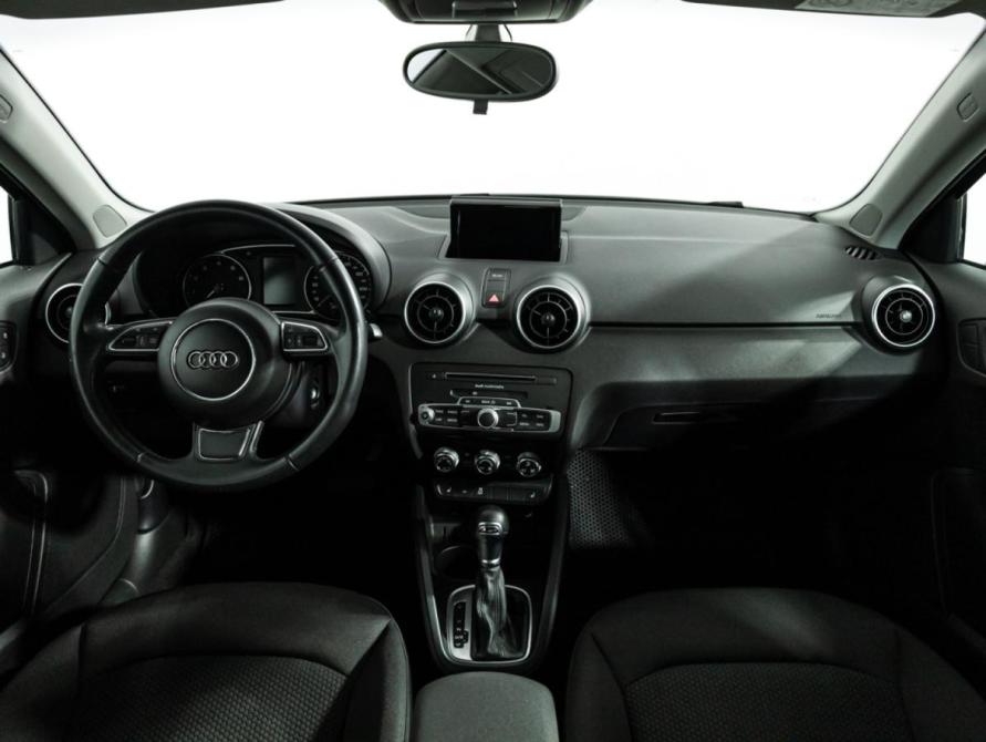 Audi A1 I (8X) Рестайлинг Санкт-Петербург  - изображение 13