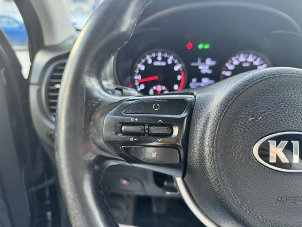 Kia Rio IV с пробегом 2017 года, цена 970 000 рублей, 161000 км, седан, Автокод Объявления