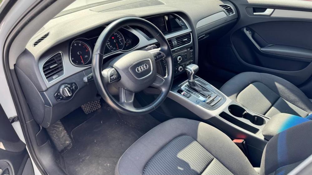 Audi A4 IV (B8) Рестайлинг Киров  - изображение 4