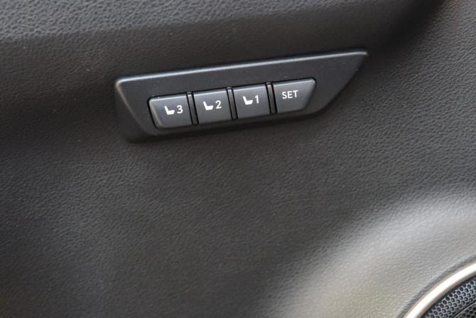 Lexus NX I с пробегом 2015 года, цена 3 449 000 рублей, 71000 км, внедорожник, Автокод Объявления