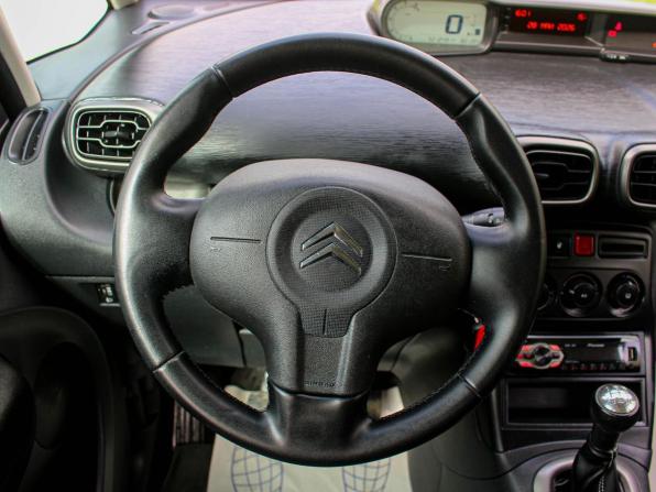 Citroen C3 Picasso I Рестайлинг с пробегом 2012 года, цена 550 000 рублей, 212490 км, компактвэн, Автокод Объявления