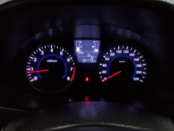 Hyundai Solaris I Рестайлинг с пробегом 2016 года, цена 849 000 рублей, 184520 км, хэтчбек, Автокод Объявления