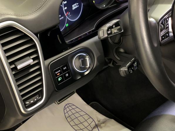 Porsche Cayenne III с пробегом 2019 года, цена 7 450 000 рублей, 90747 км, внедорожник, Автокод Объявления