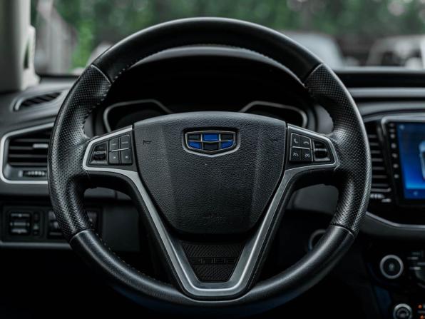 Geely Emgrand X7 I Рестайлинг 2 с пробегом 2019 года, цена 1 078 000 рублей, 147586 км, внедорожник, Автокод Объявления