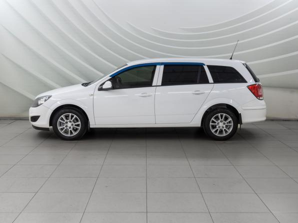 Opel Astra H Рестайлинг с пробегом 2014 года, цена 663 000 рублей, 110306 км, универсал, Автокод Объявления