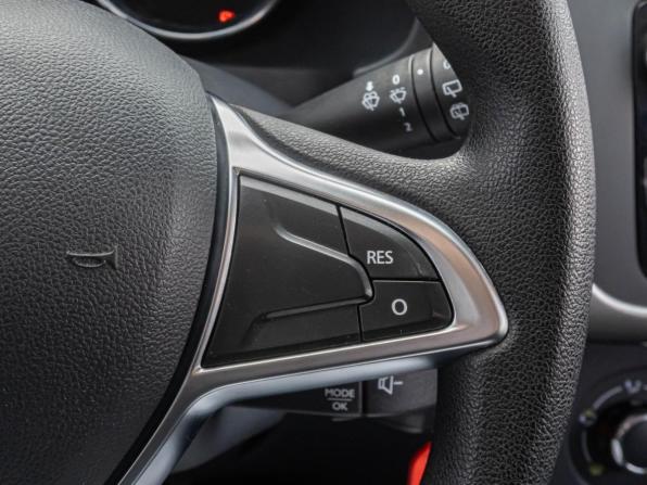 Renault Sandero II Рестайлинг с пробегом 2020 года, цена 1 410 000 рублей, 28377 км, хэтчбек, Автокод Объявления
