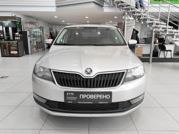 Skoda Rapid I Рестайлинг с пробегом 2018 года, цена 990 000 рублей, 194300 км, лифтбек, Автокод Объявления