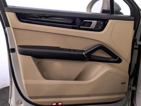 Porsche Cayenne III с пробегом 2022 года, цена 8 800 000 рублей, 77849 км, внедорожник, Автокод Объявления