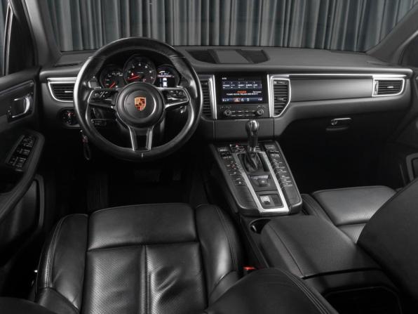 Porsche Macan I с пробегом 2018 года, цена 4 280 000 рублей, 124805 км, внедорожник, Автокод Объявления