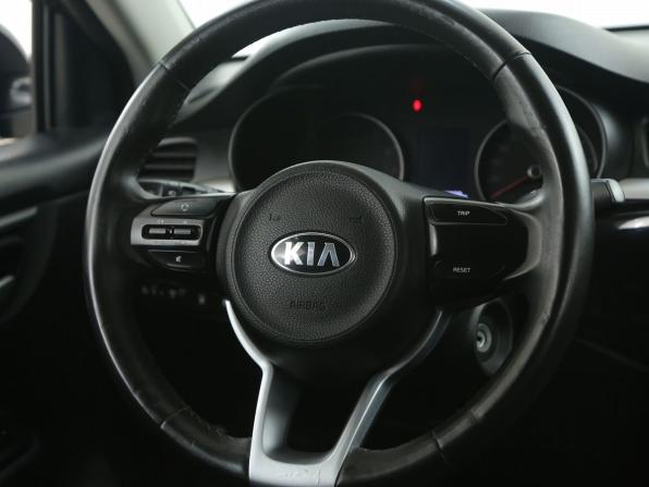 Kia Rio IV с пробегом 2018 года, цена 1 289 000 рублей, 82800 км, седан, Автокод Объявления