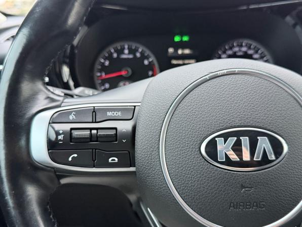 Kia K5 III с пробегом 2020 года, цена 2 250 000 рублей, 117000 км, седан, Автокод Объявления