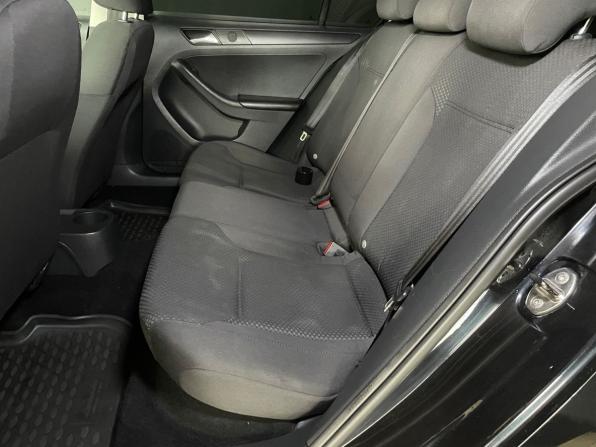 Volkswagen Jetta VI с пробегом 2013 года, цена 849 000 рублей, 261881 км, седан, Автокод Объявления
