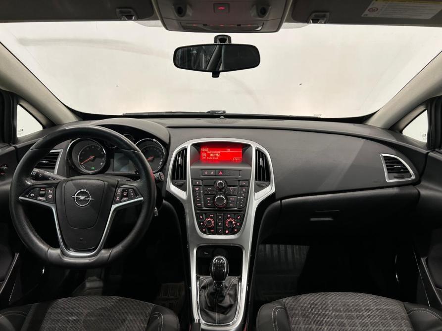 Opel Astra J Рестайлинг Санкт-Петербург  - изображение 16