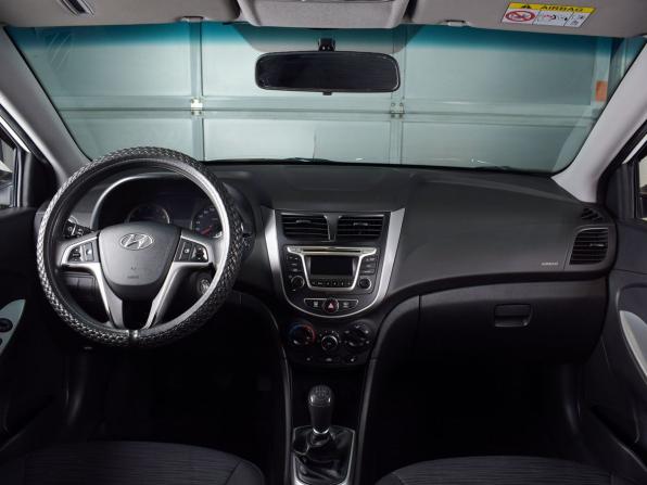 Hyundai Solaris I Рестайлинг с пробегом 2016 года, цена 749 999 рублей, 257571 км, хэтчбек, Автокод Объявления