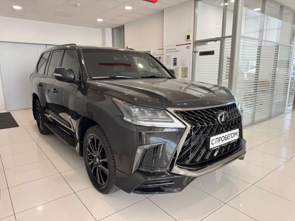 Lexus LX III Рестайлинг 2 с пробегом 2019 года, цена 10 765 000 рублей, 67622 км, внедорожник, Автокод Объявления