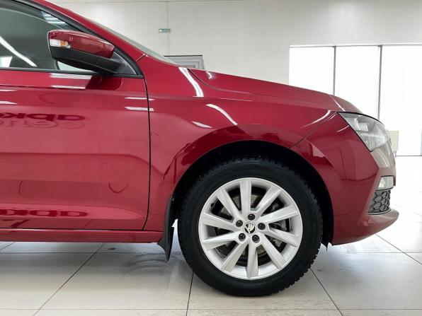 Skoda Rapid II с пробегом 2021 года, цена 1 750 000 рублей, 63273 км, лифтбек, Автокод Объявления