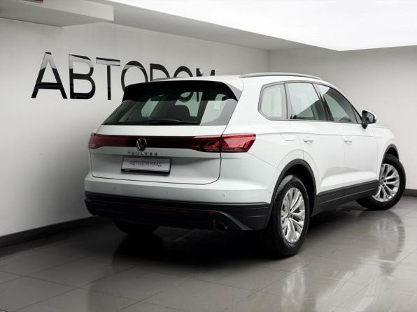 Volkswagen Touareg III Рестайлинг с пробегом 2024 года, цена 7 157 000 рублей, 100 км, внедорожник, Автокод Объявления