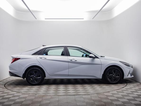 Hyundai Elantra VII (CN7) с пробегом 2021 года, цена 2 120 000 рублей, 82338 км, седан, Автокод Объявления