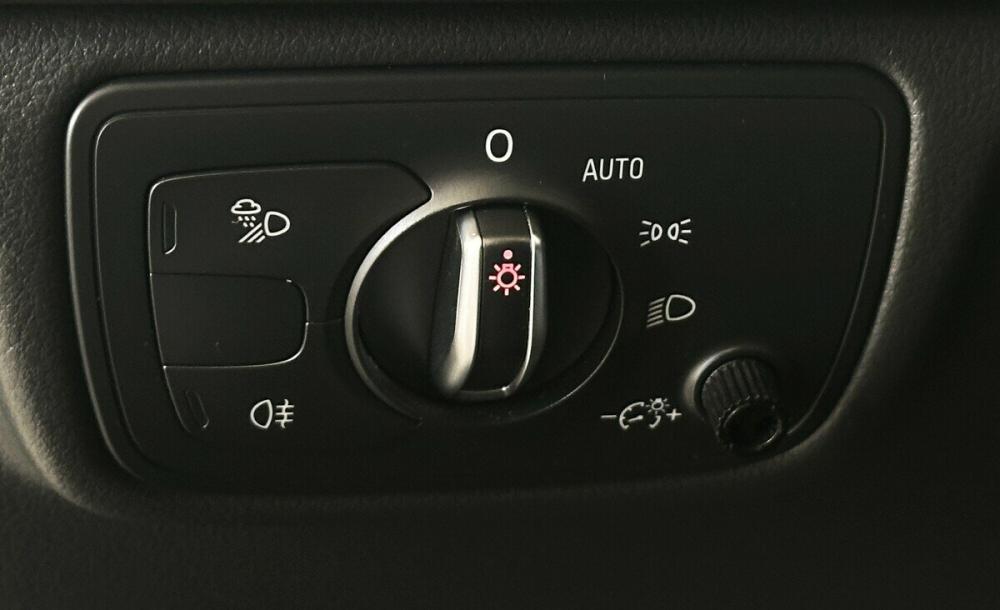 Audi A6 IV (C7) Рестайлинг Москва  - изображение 9