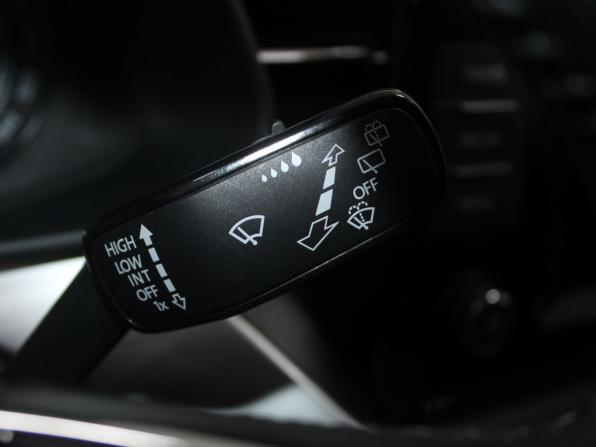 Skoda Rapid II с пробегом 2022 года, цена 1 929 900 рублей, 75457 км, лифтбек, Автокод Объявления