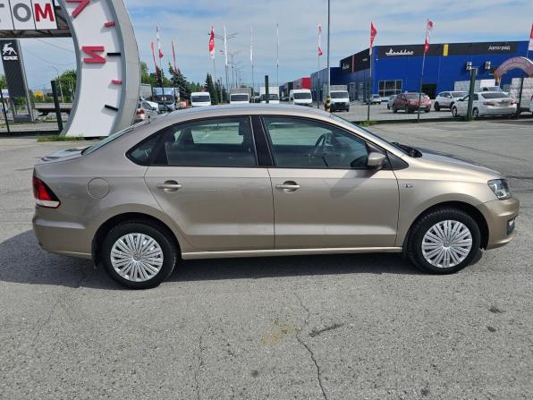 Volkswagen Polo V Рестайлинг с пробегом 2016 года, цена 1 149 995 рублей, 100238 км, седан, Автокод Объявления