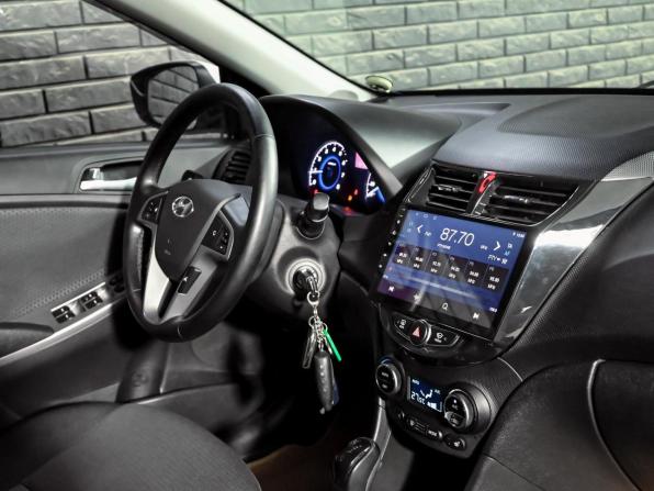 Hyundai Solaris I Рестайлинг с пробегом 2014 года, цена 1 250 000 рублей, 81845 км, хэтчбек, Автокод Объявления