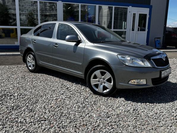 Skoda Octavia II (A5) Рестайлинг с пробегом 2013 года, цена 815 000 рублей, 229000 км, лифтбек, Автокод Объявления