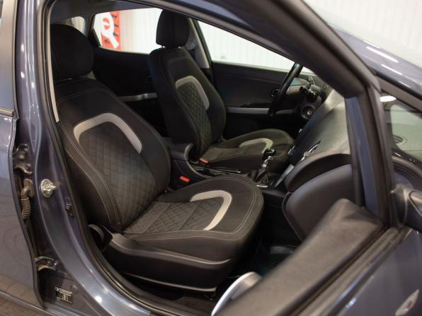 Kia Ceed II Рестайлинг с пробегом 2015 года, цена 1 085 000 рублей, 179363 км, хэтчбек, Автокод Объявления