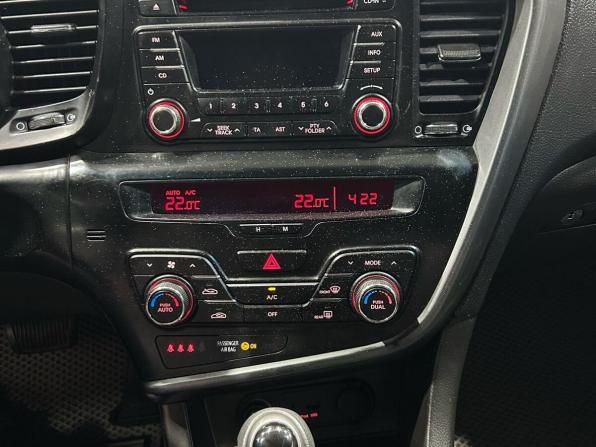 Kia Optima III с пробегом 2012 года, цена 1 111 000 рублей, 156021 км, седан, Автокод Объявления