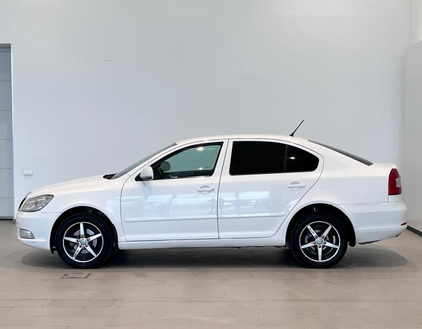 Skoda Octavia II (A5) Рестайлинг Волгоград  - изображение 6