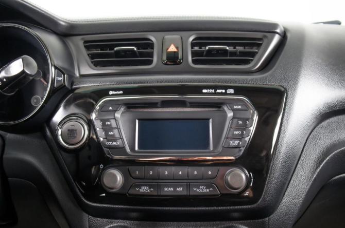 Kia Rio III с пробегом 2013 года, цена 959 000 рублей, 124785 км, хэтчбек, Автокод Объявления