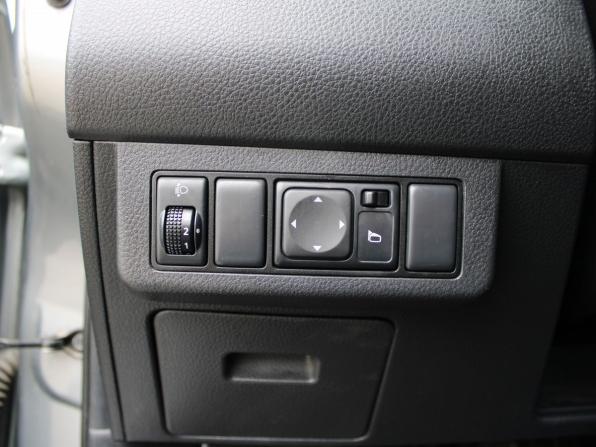 Nissan Tiida I Рестайлинг с пробегом 2013 года, цена 759 000 рублей, 145000 км, седан, Автокод Объявления