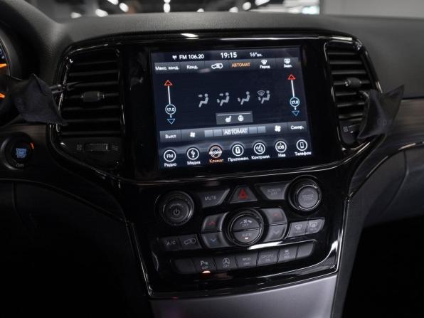 Jeep Grand Cherokee IV (WK2) Рестайлинг с пробегом 2019 года, цена 4 300 000 рублей, 95500 км, внедорожник, Автокод Объявления