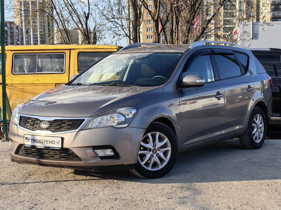 Kia Ceed I Рестайлинг Санкт-Петербург  - изображение 1