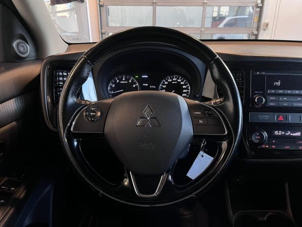 Mitsubishi Outlander III Рестайлинг 2 с пробегом 2016 года, цена 1 855 000 рублей, 117740 км, внедорожник, Автокод Объявления