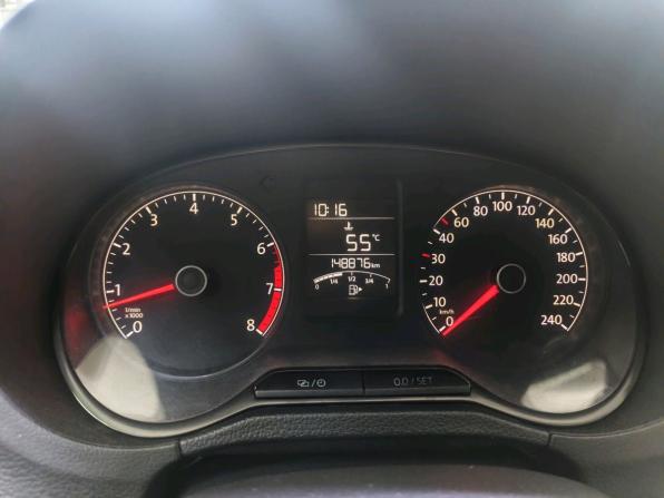 Volkswagen Polo V Рестайлинг с пробегом 2015 года, цена 880 000 рублей, 148870 км, седан, Автокод Объявления
