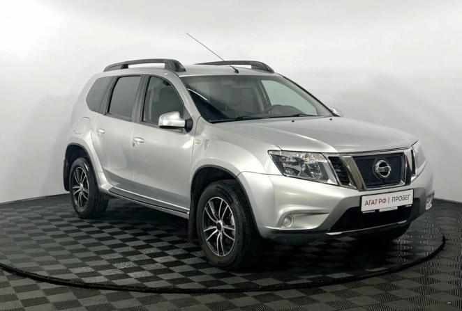 Nissan Terrano III (D10) с пробегом 2015 года, цена 1 100 000 рублей, 107759 км, внедорожник, Автокод Объявления