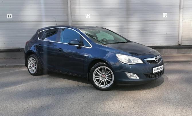 Opel Astra J с пробегом 2012 года, цена 689 000 рублей, 141462 км, хэтчбек, Автокод Объявления